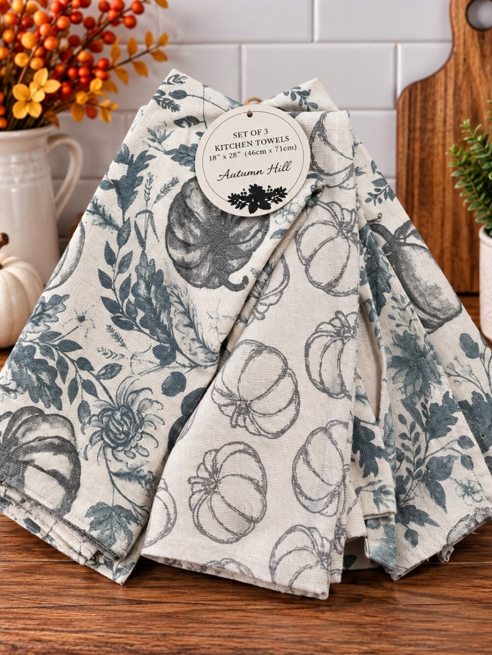 Cream & Blue Floral Pumpkin Kitchen Towels - Set of 3